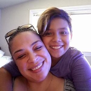 Meet your Posher, Gloria